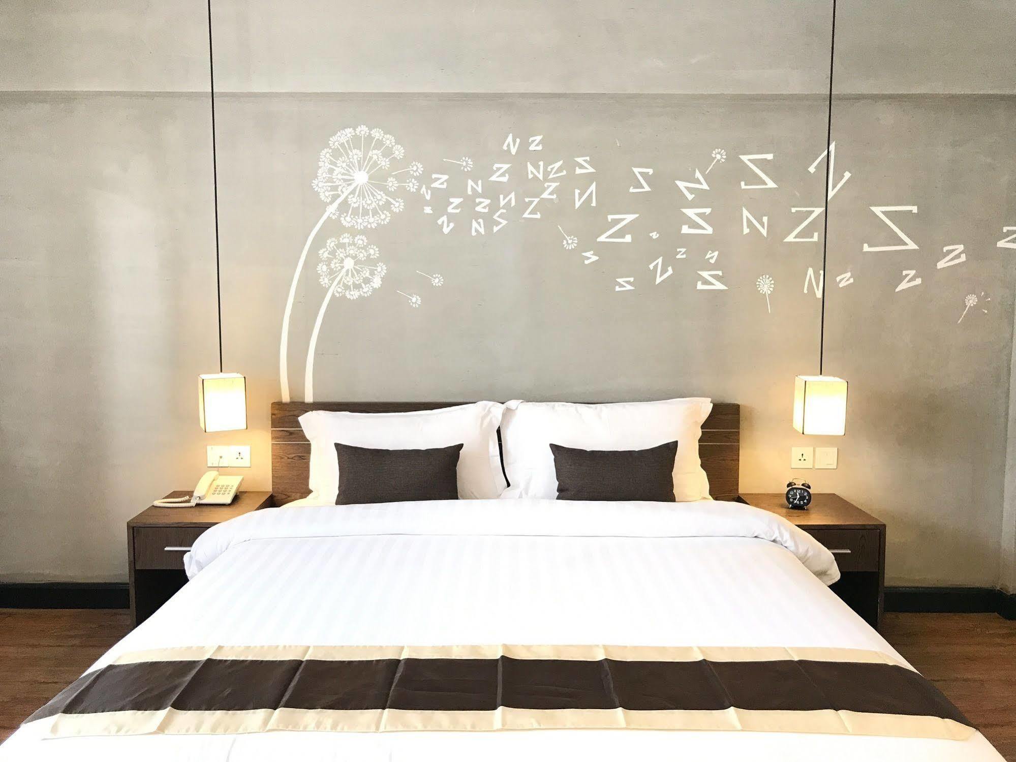 פנום פן Asiban Quay Boutique Hotel מראה חיצוני תמונה